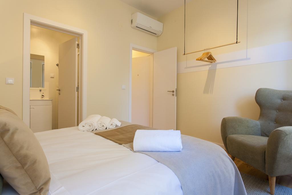 ליסבון Joivy Graca Deluxe Apartments מראה חיצוני תמונה