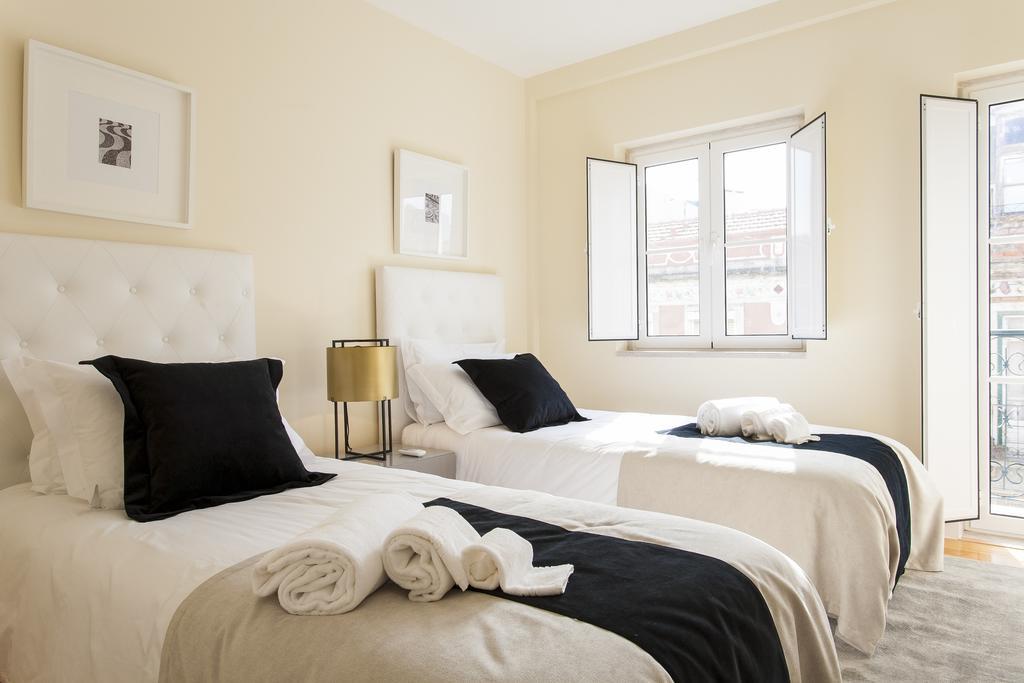 ליסבון Joivy Graca Deluxe Apartments מראה חיצוני תמונה